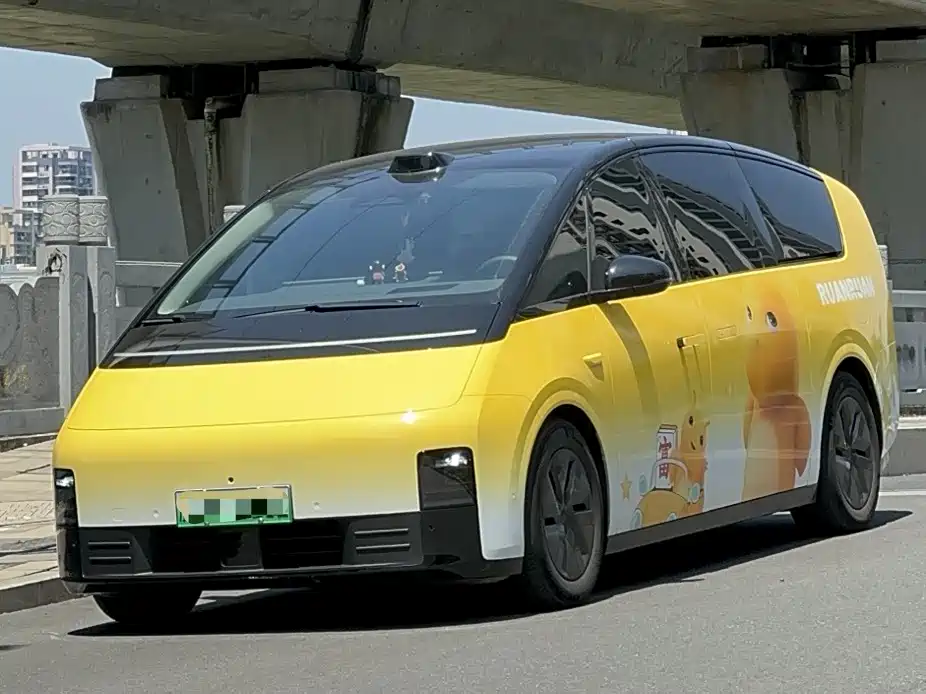 Li Auto Li MEGA 2024
