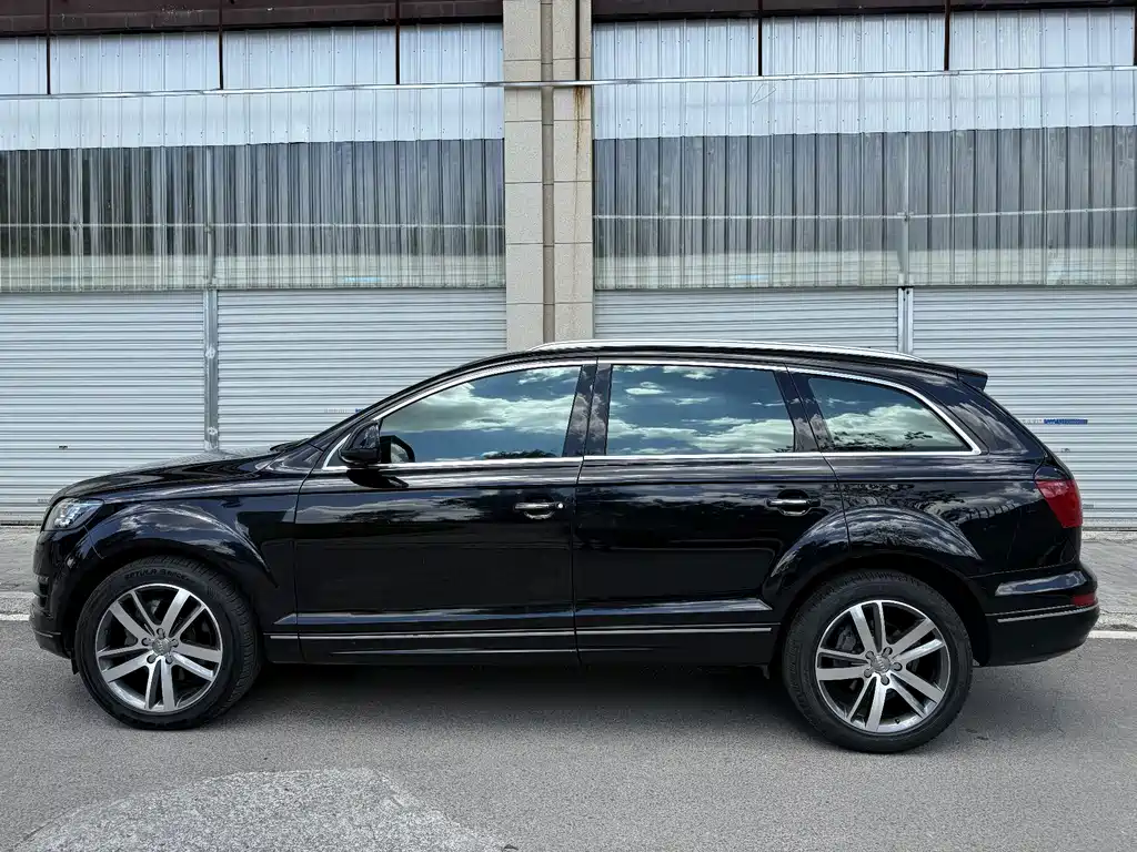 Audi Q7 2012 — фото 3