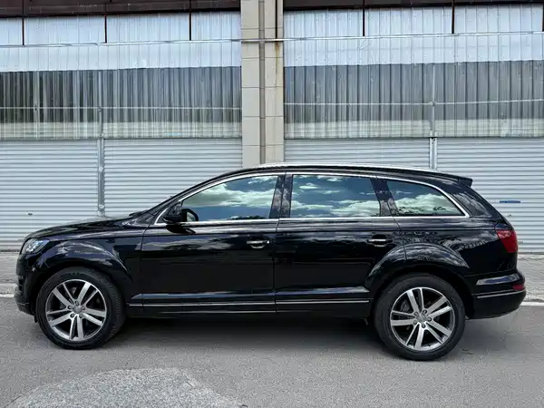 Audi Q7 2012