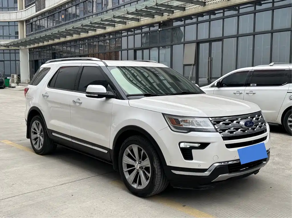 Ford Explorer 2019 — фото 3
