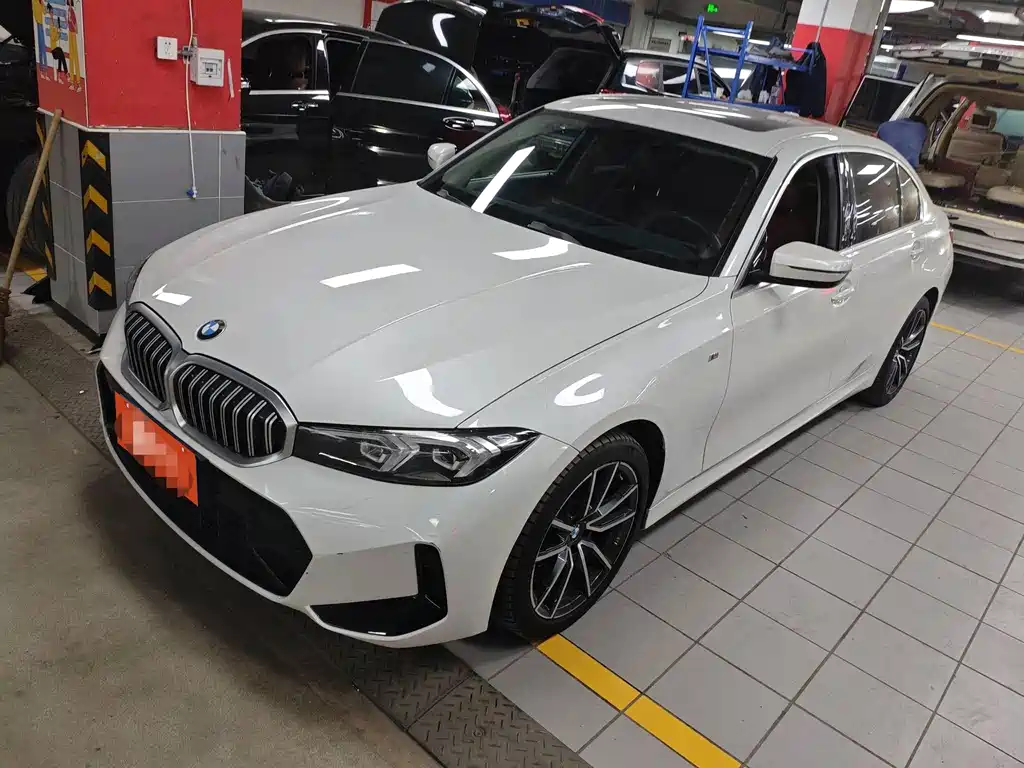 BMW 3 Series 2024