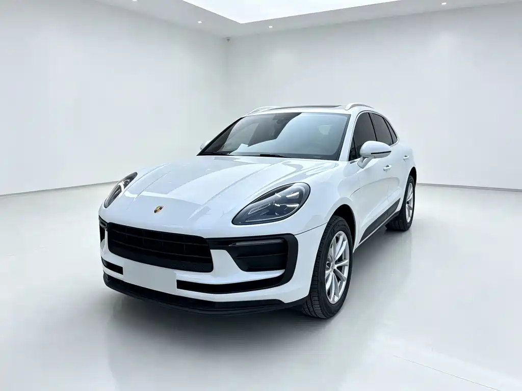 Porsche Macan 2022 — фото 1