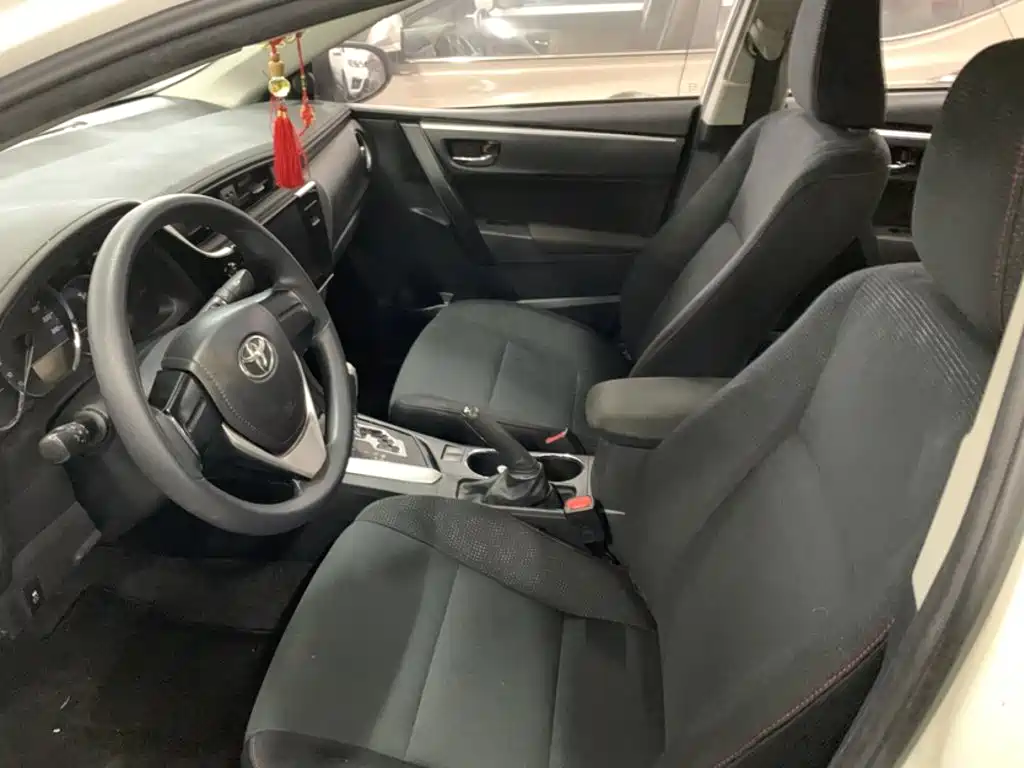 Toyota Corolla 2019 — фото 12