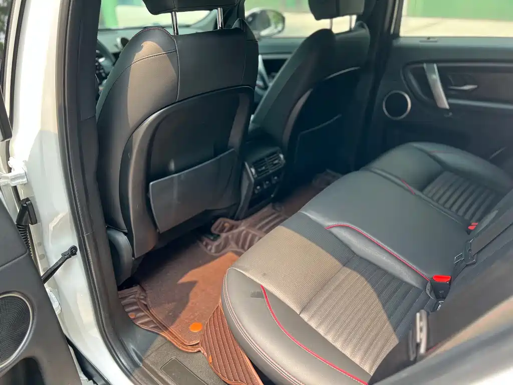 Land Rover Discovery Sport 2021 — фото 16