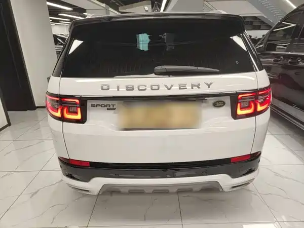 Land Rover Discovery Sport 2023