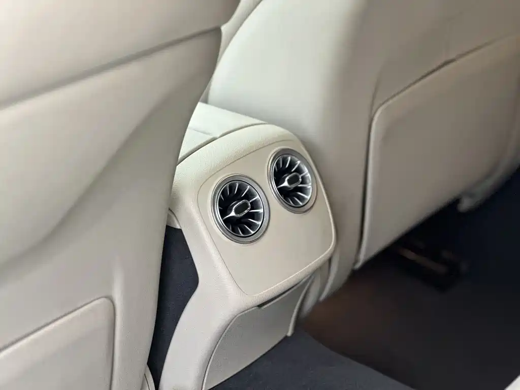Mercedes-Benz CLS 2018 — фото 11