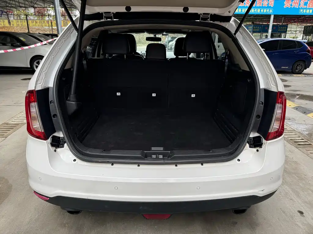 Ford Edge 2013 — фото 14
