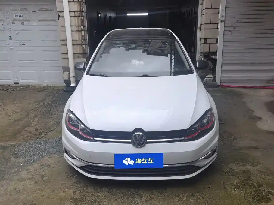 Volkswagen Golf 2020