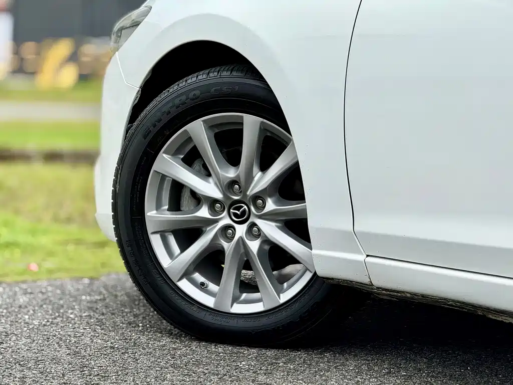 Mazda Atenza 2019 — фото 17