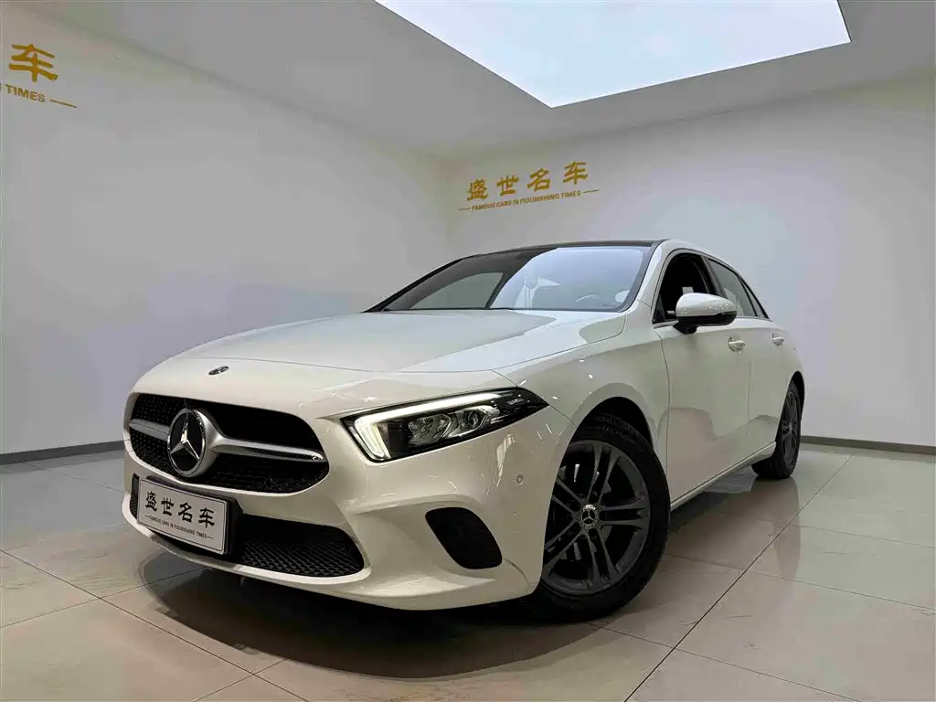 Mercedes-Benz A-Class 2020 — фото 3
