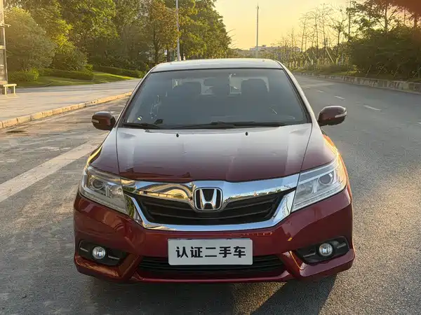 Honda Crider 2015
