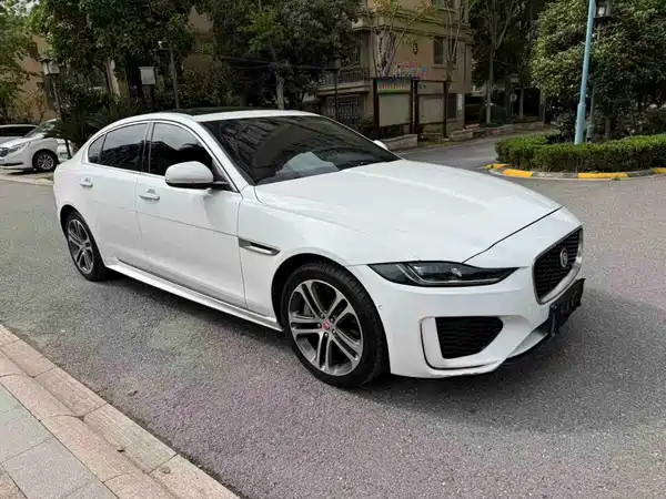 Jaguar XEL 2020