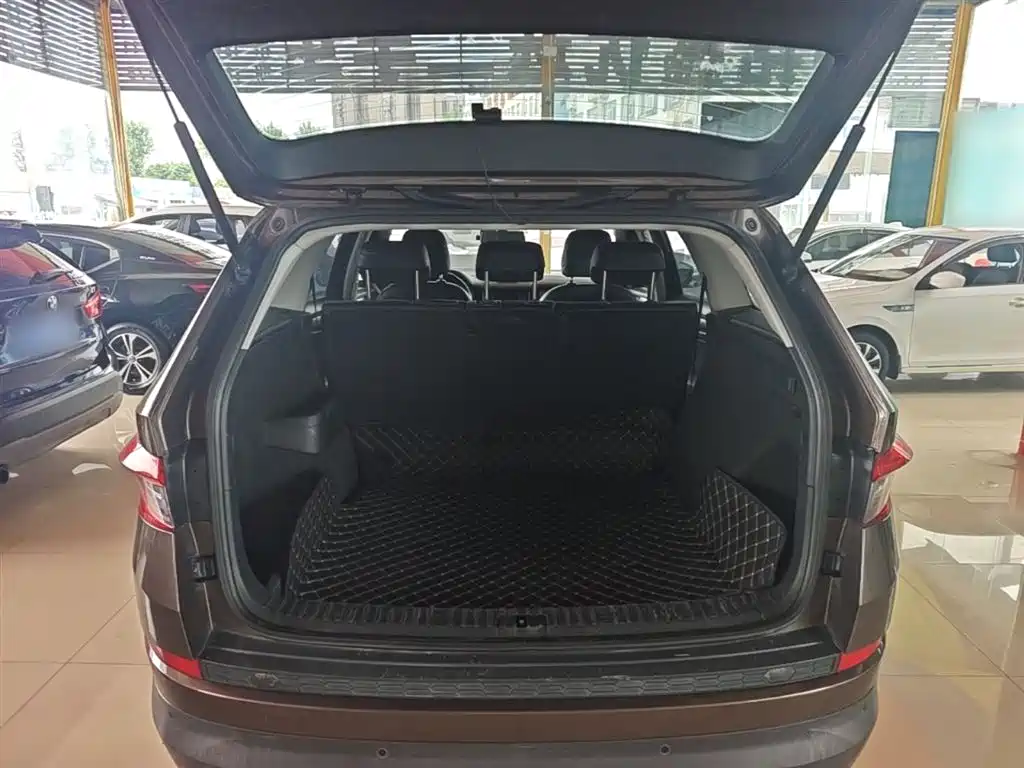 Skoda Kodiaq 2017 — фото 19