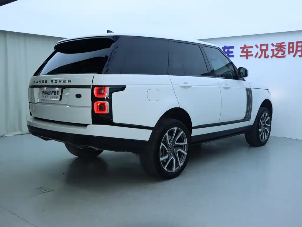 Land Rover Range Rover 2019 — фото 26