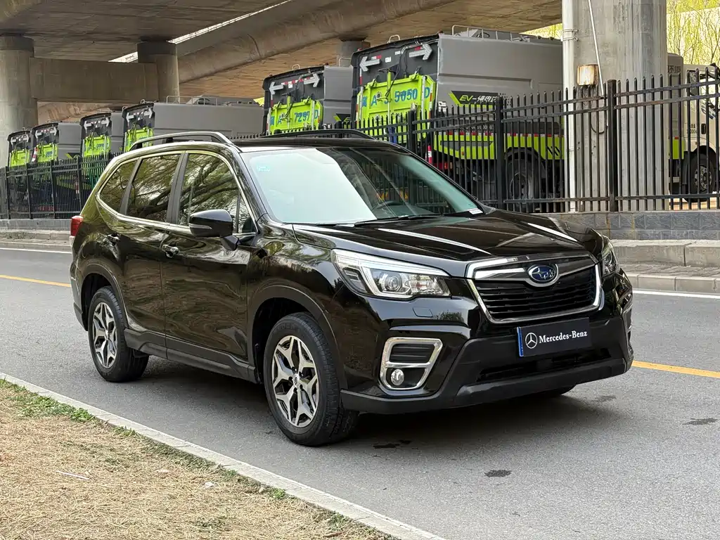Subaru Forester 2020 — фото 3