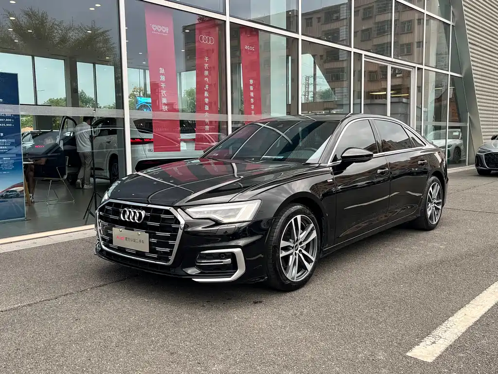 Audi A6L 2023 — фото 1