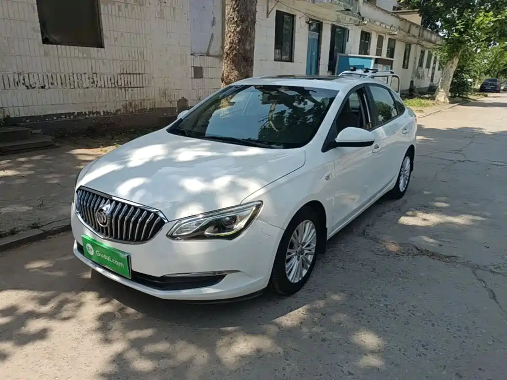 Buick Excelle 2015 — фото 2