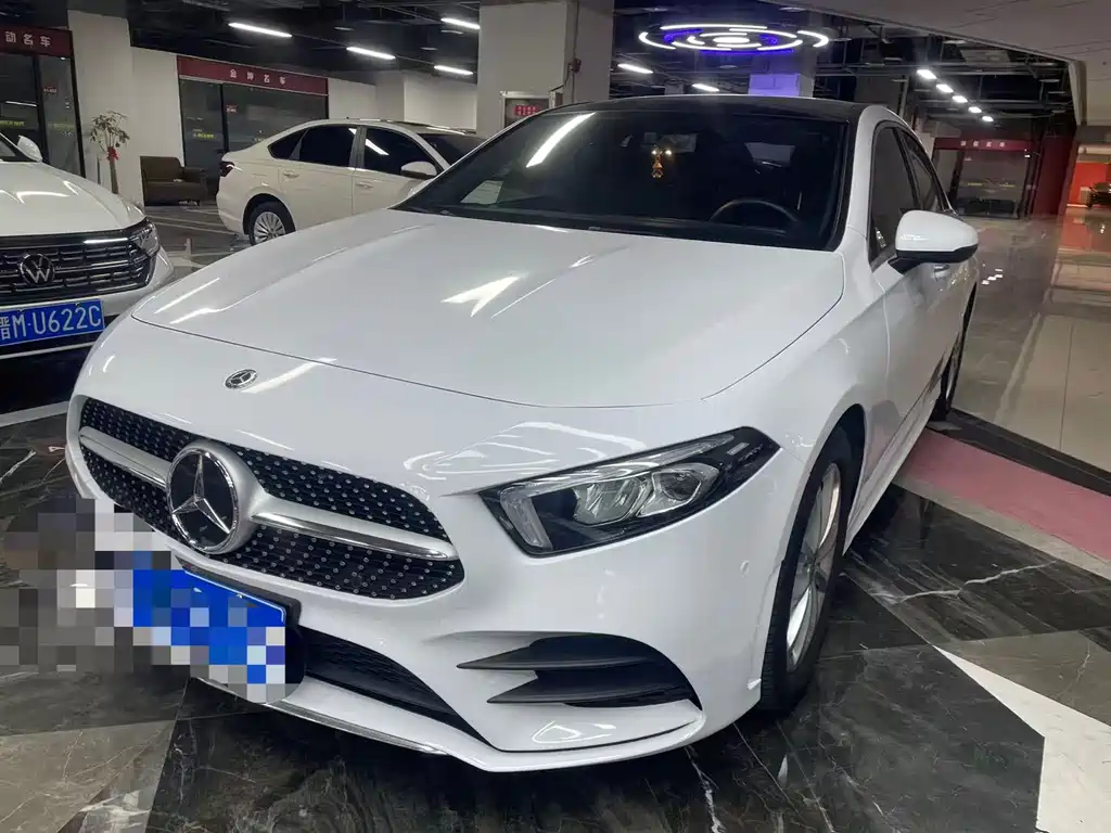 Mercedes-Benz A-Class 2020 — фото 1