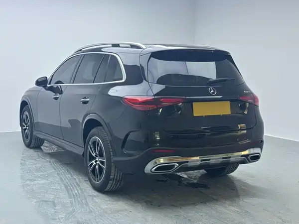 Mercedes-Benz GLC 2025