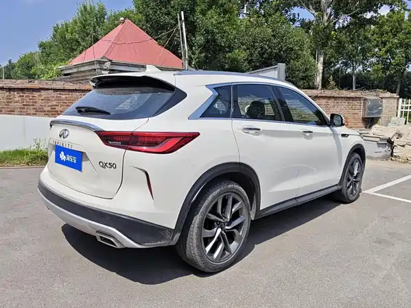 Infiniti QX50 2023