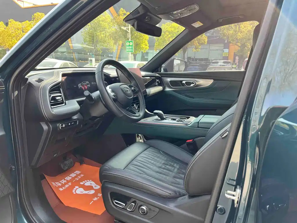 GAC Motor Trumpchi GS8 2022 — фото 15
