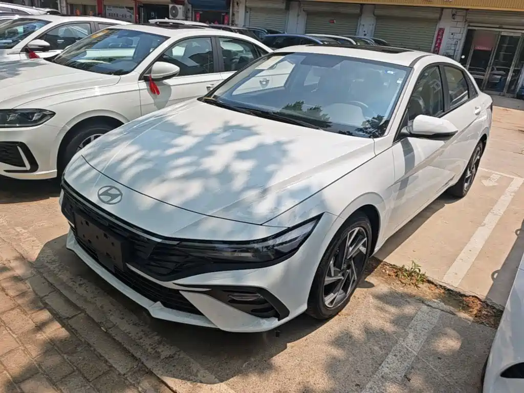 Hyundai Elantra 2026
