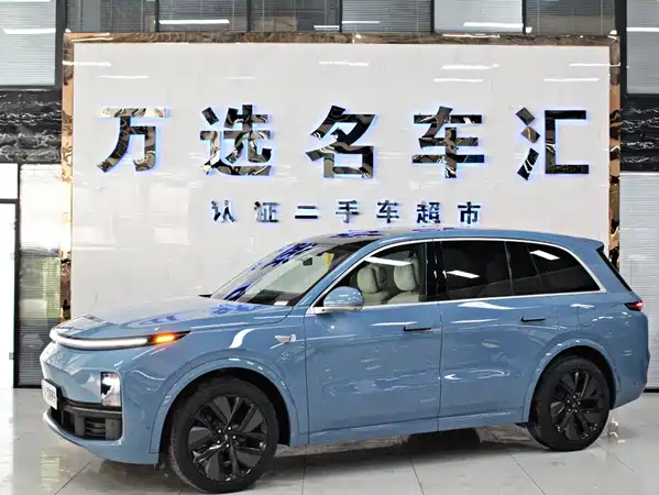Li Auto L8 2023