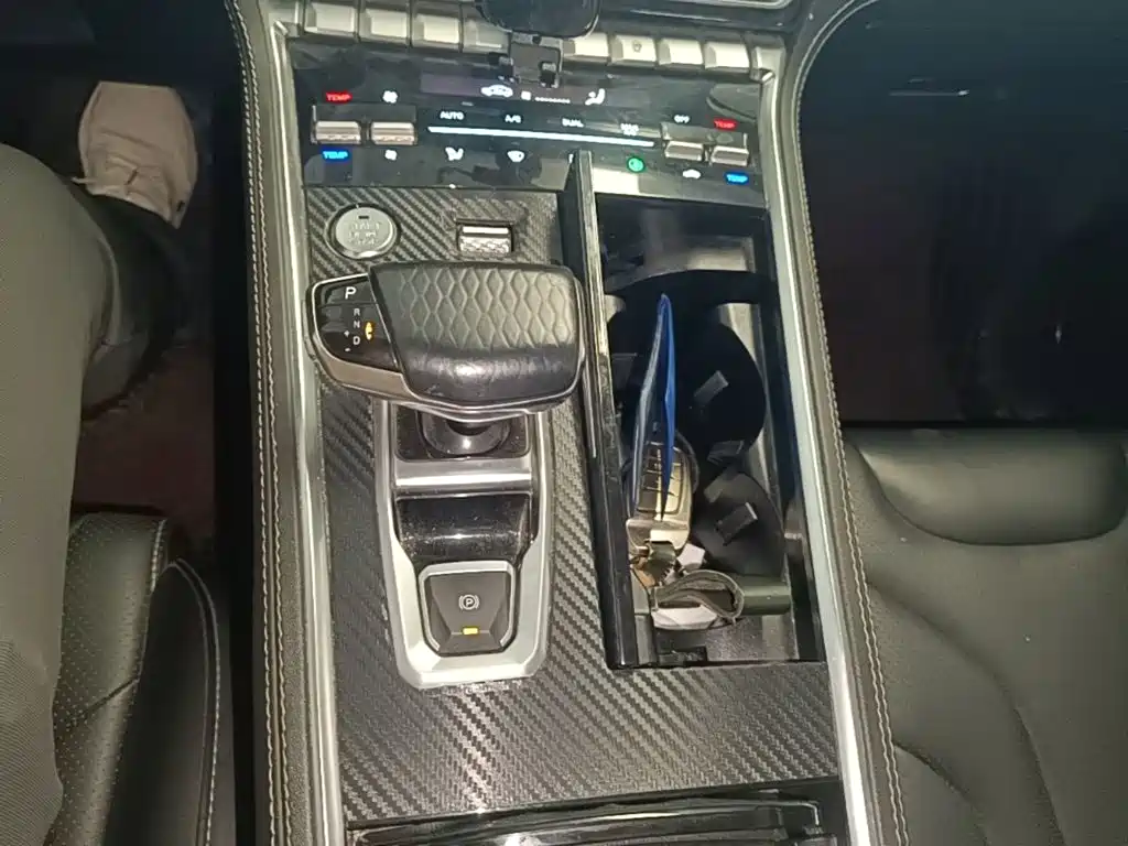 Changan CS85 COUPE 2020 — фото 14