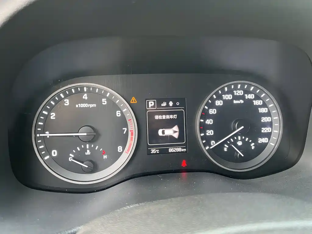 Hyundai Tucson 2016 — фото 9