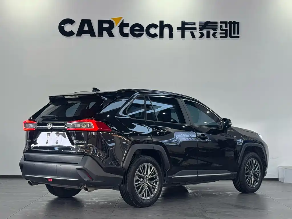 Toyota Wildlander 2023 — фото 25