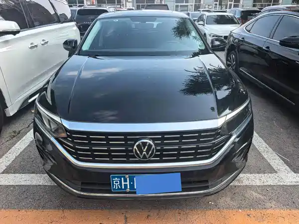 Volkswagen Passat 2021