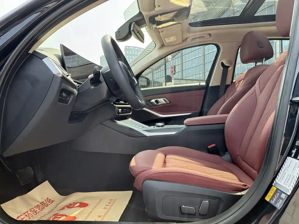 BMW i3 2025 — фото 9