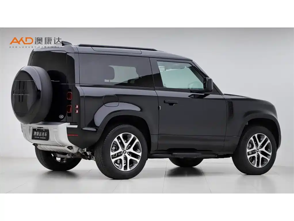 Land Rover Defender 2023 — фото 3