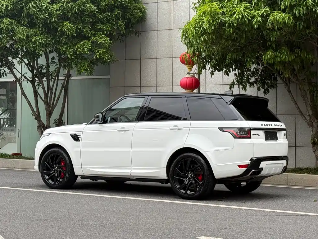 Land Rover Sport 2019 — фото 4