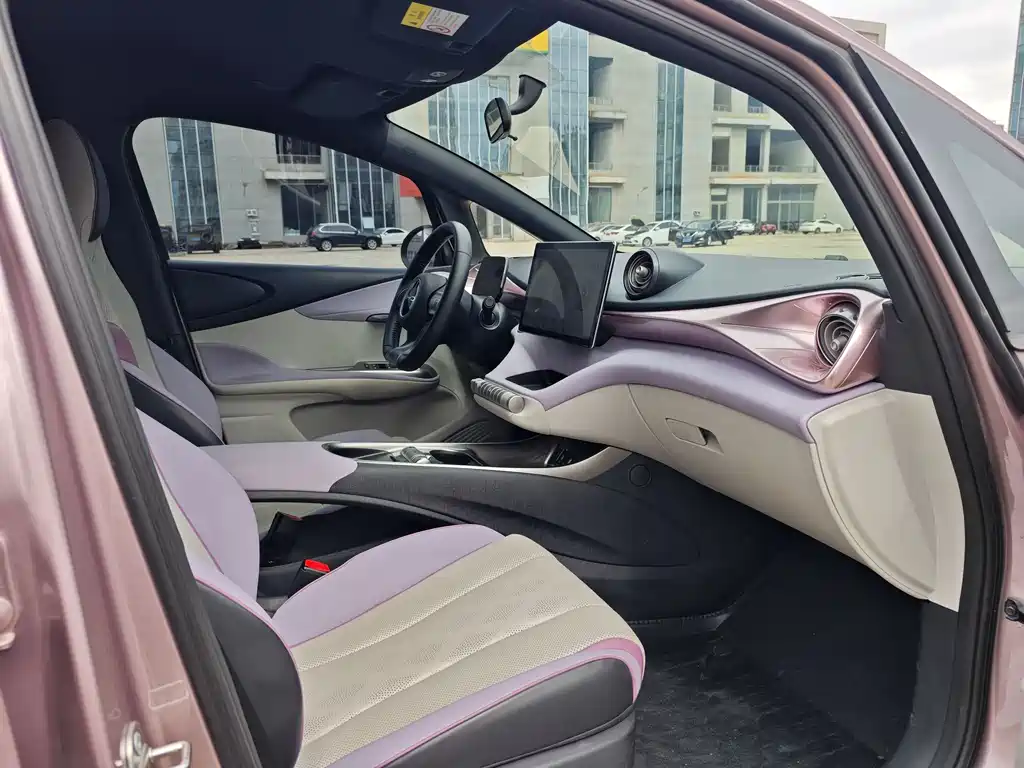 BYD Dolphin 2023 — фото 10