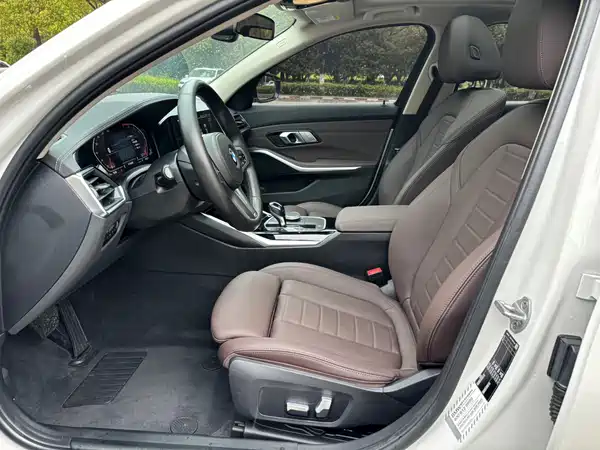 BMW 3 Series 2021