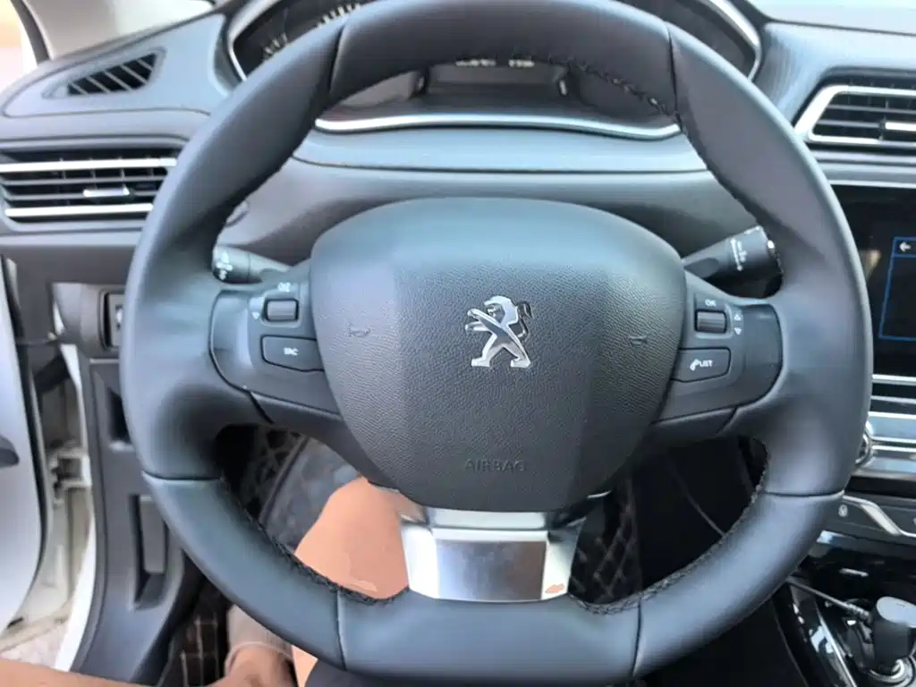 Peugeot 308 2019