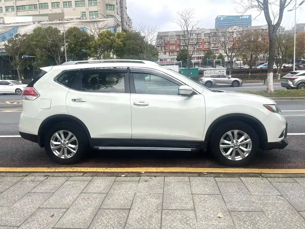 Nissan X-Trail 2016