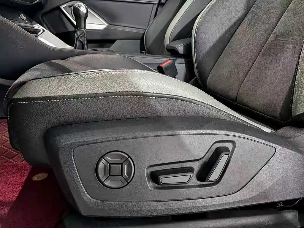 Audi Q3 2022 — фото 23