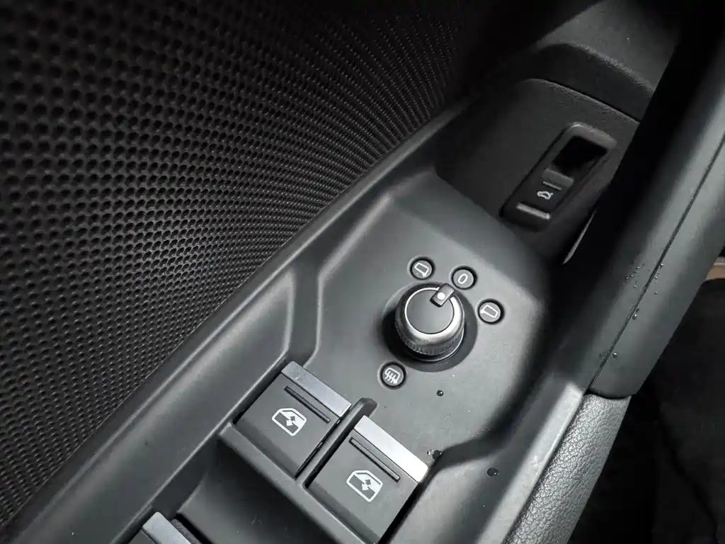 Audi A3 2023 — фото 22