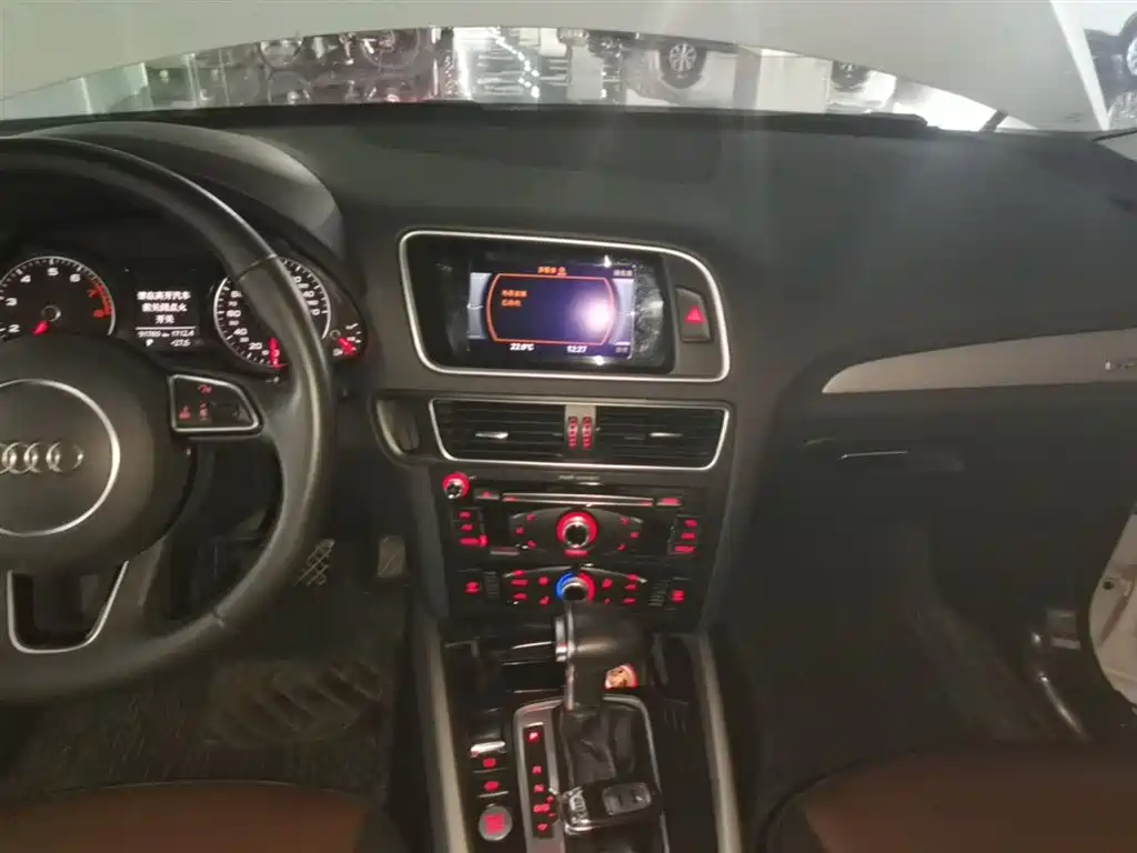 Audi Q5 2018 — фото 13