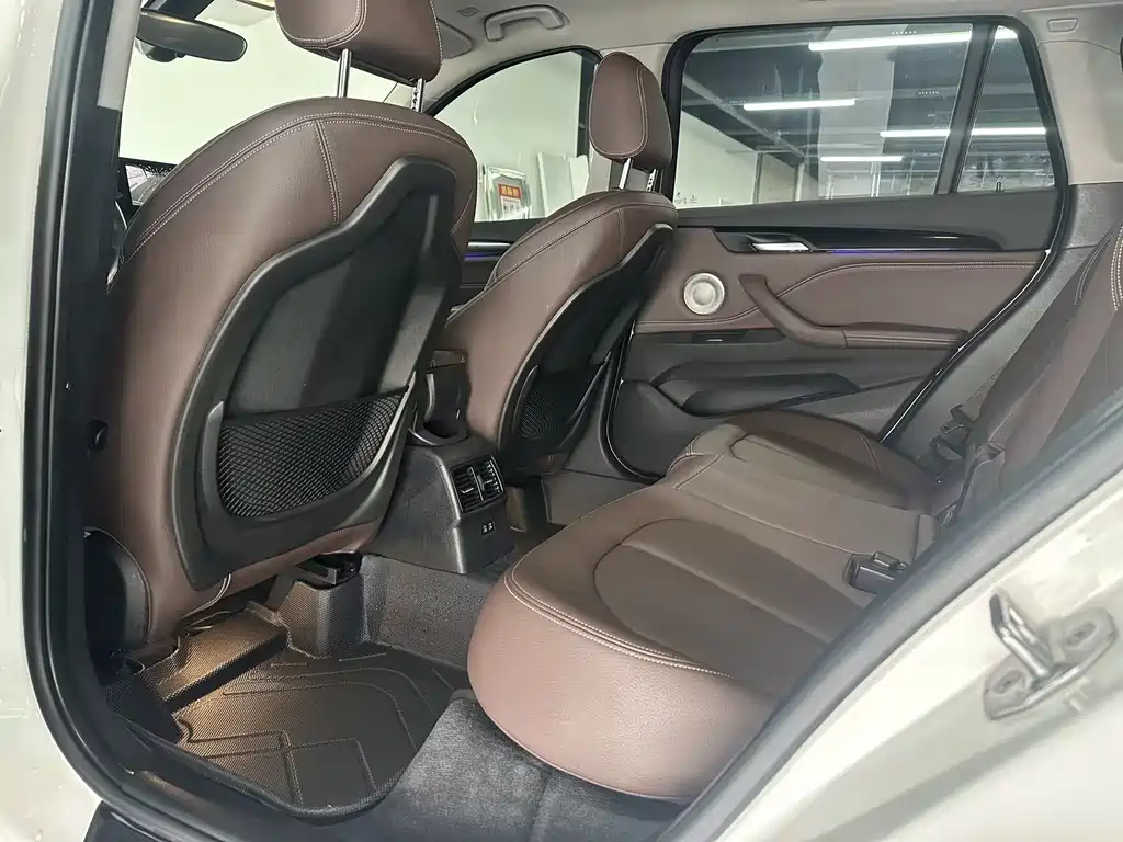 BMW X1 2022 — фото 15