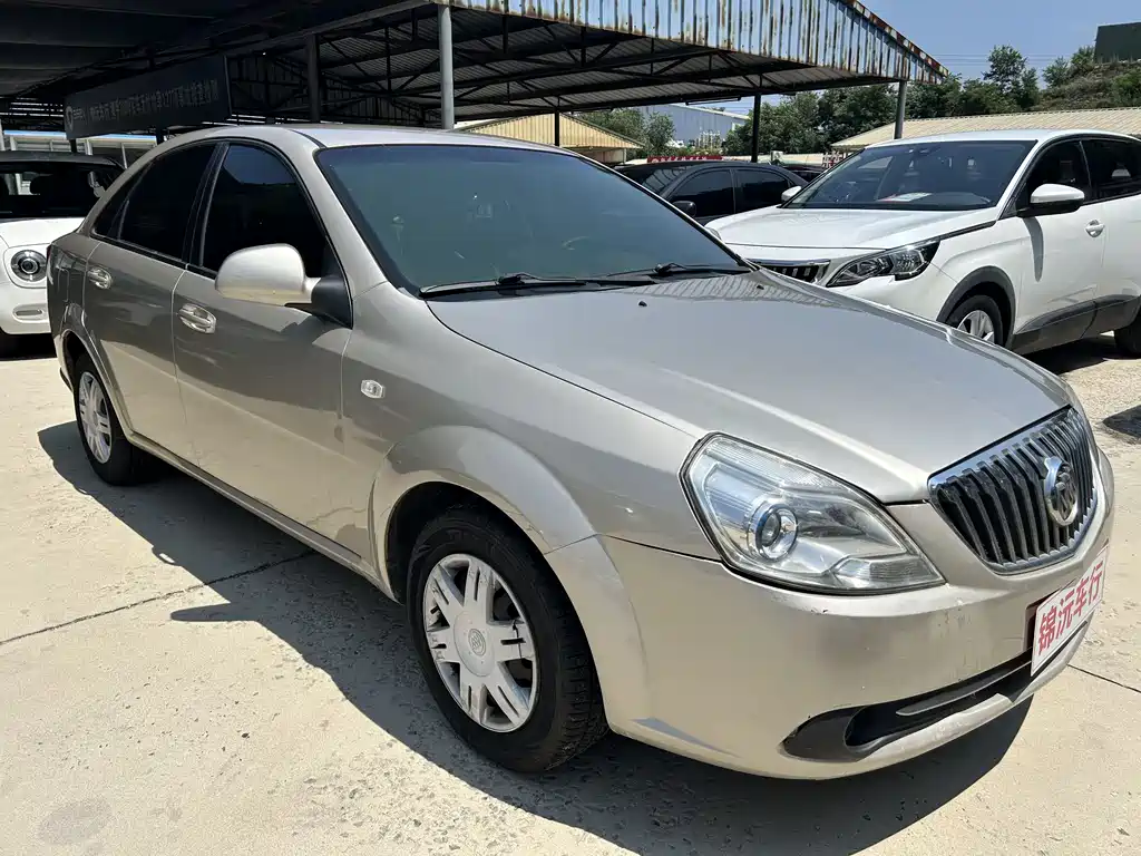 Buick Excelle 2013
