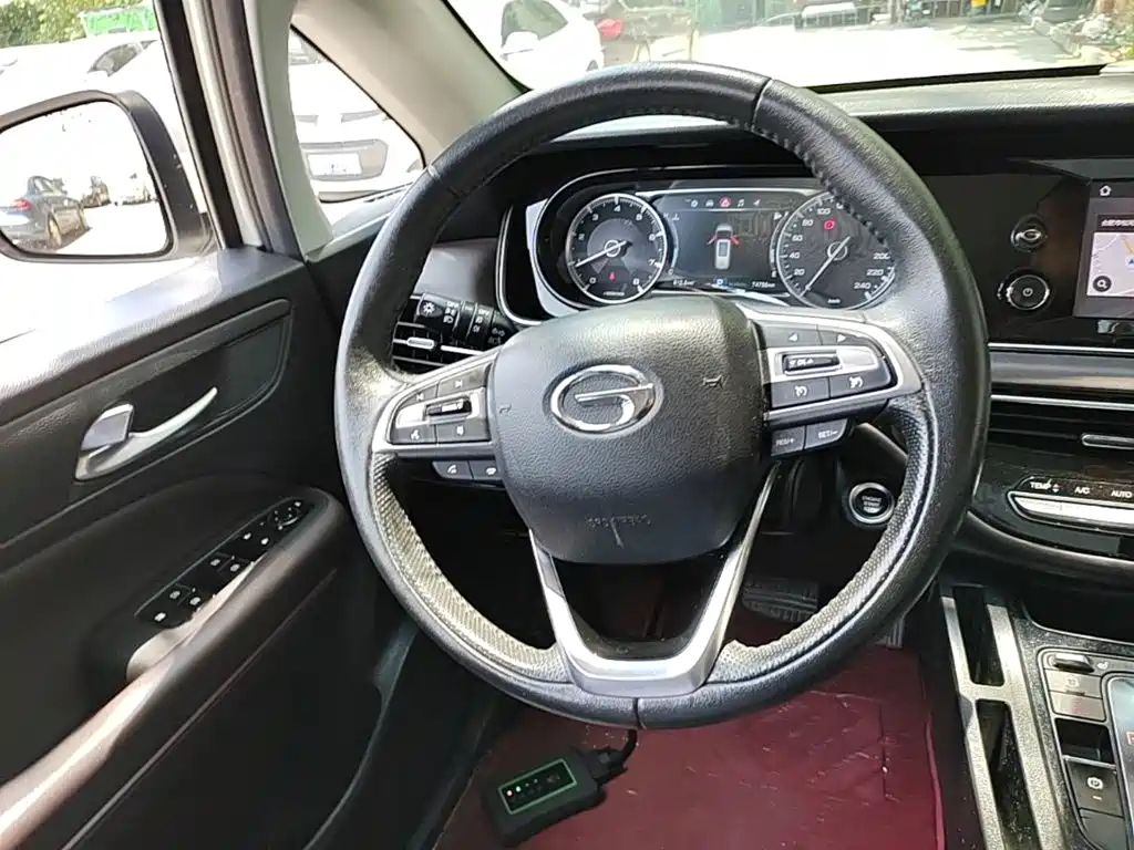 GAC Trumpchi M6 2020 — фото 11