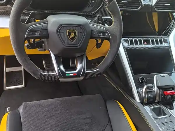 Lamborghini Urus 2022