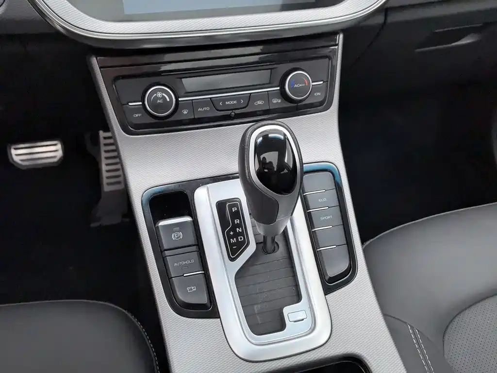 Geely Emgrand GS 2019 — фото 13