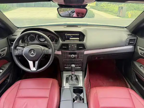 Mercedes-Benz E-Class 2012