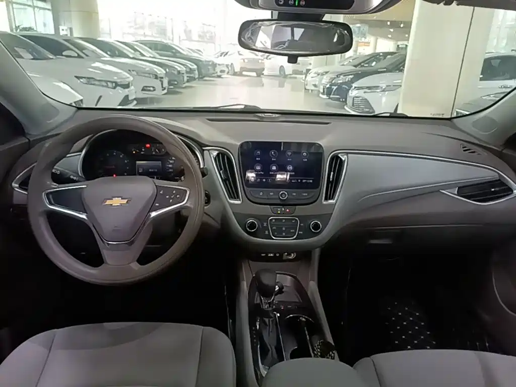 Chevrolet Malibu XL 2021 — фото 10