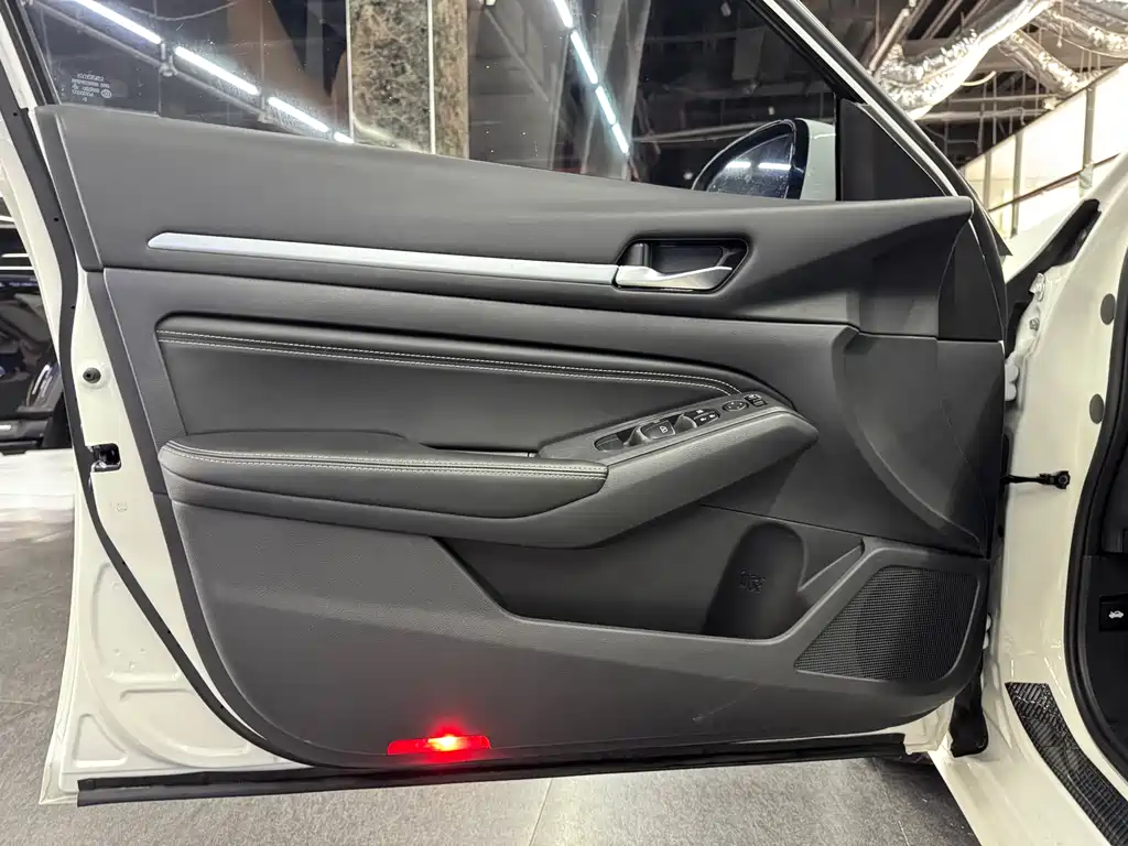 Nissan Teana 2019