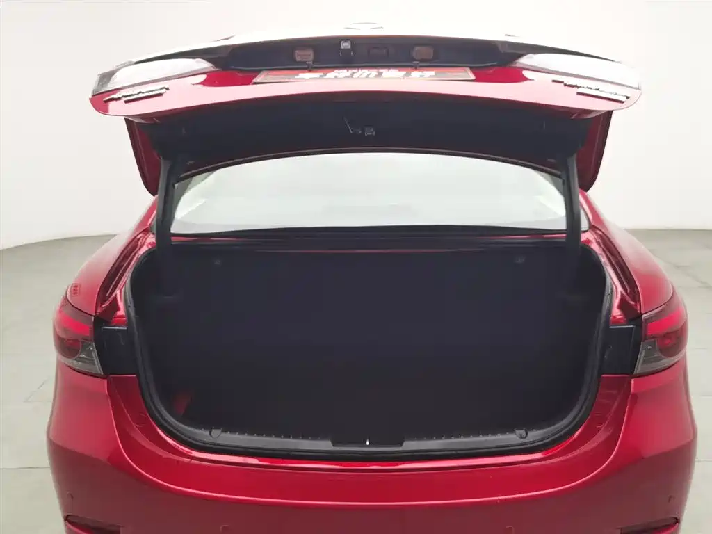 Mazda Atenza 2019 — фото 16